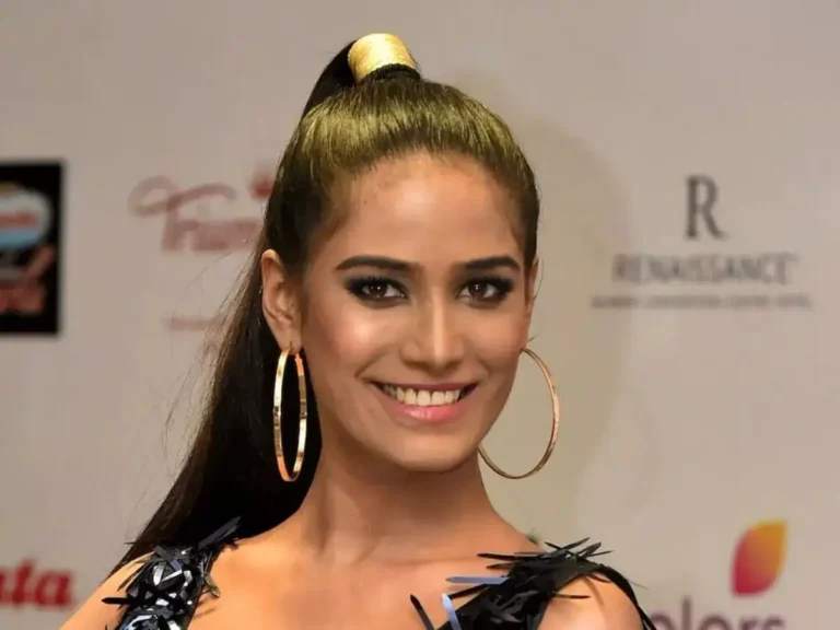 poonam-pandey-no-longer-being-considered-as-ambassador-of-govts-campaign-against-cervical-cancer