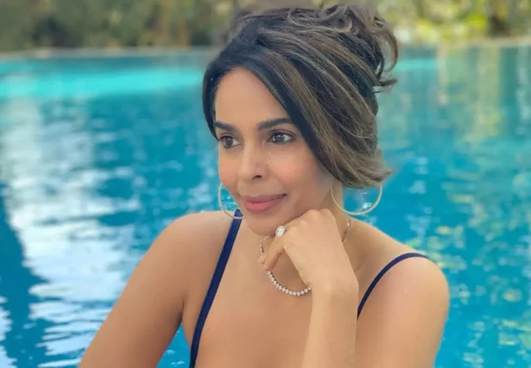 Mallika-Sherawat.jpg
