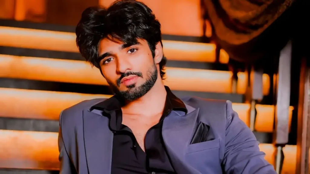 zeeshan-khan-accident