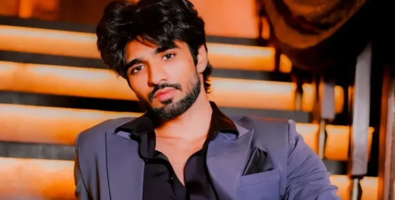 zeeshan-khan-accident